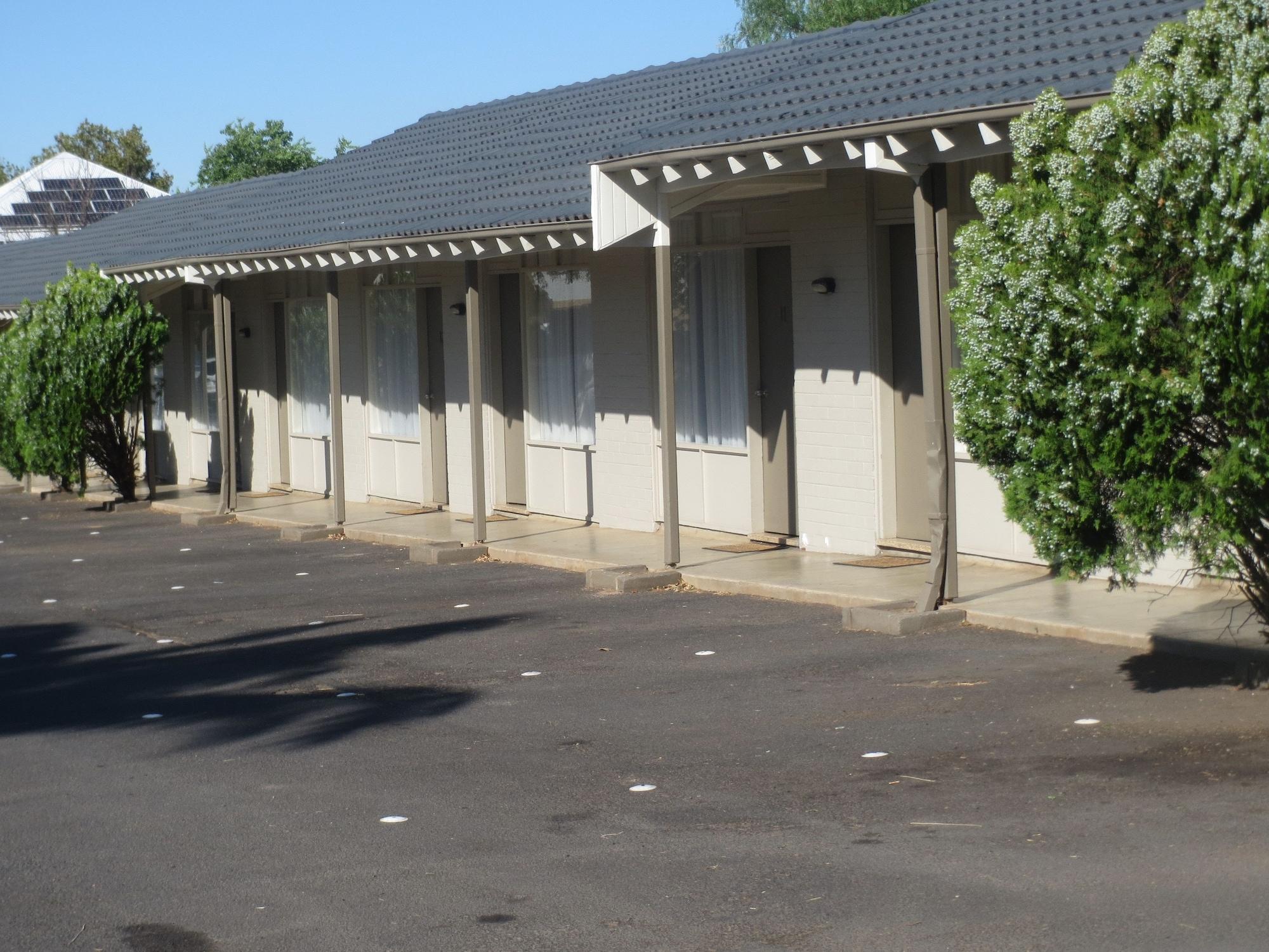 Coachman Hotel Motel パークス エクステリア 写真