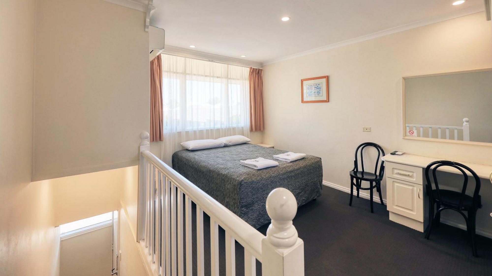 Coachman Hotel Motel パークス エクステリア 写真