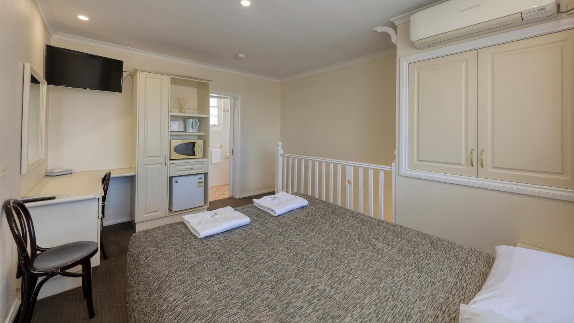 Coachman Hotel Motel パークス エクステリア 写真