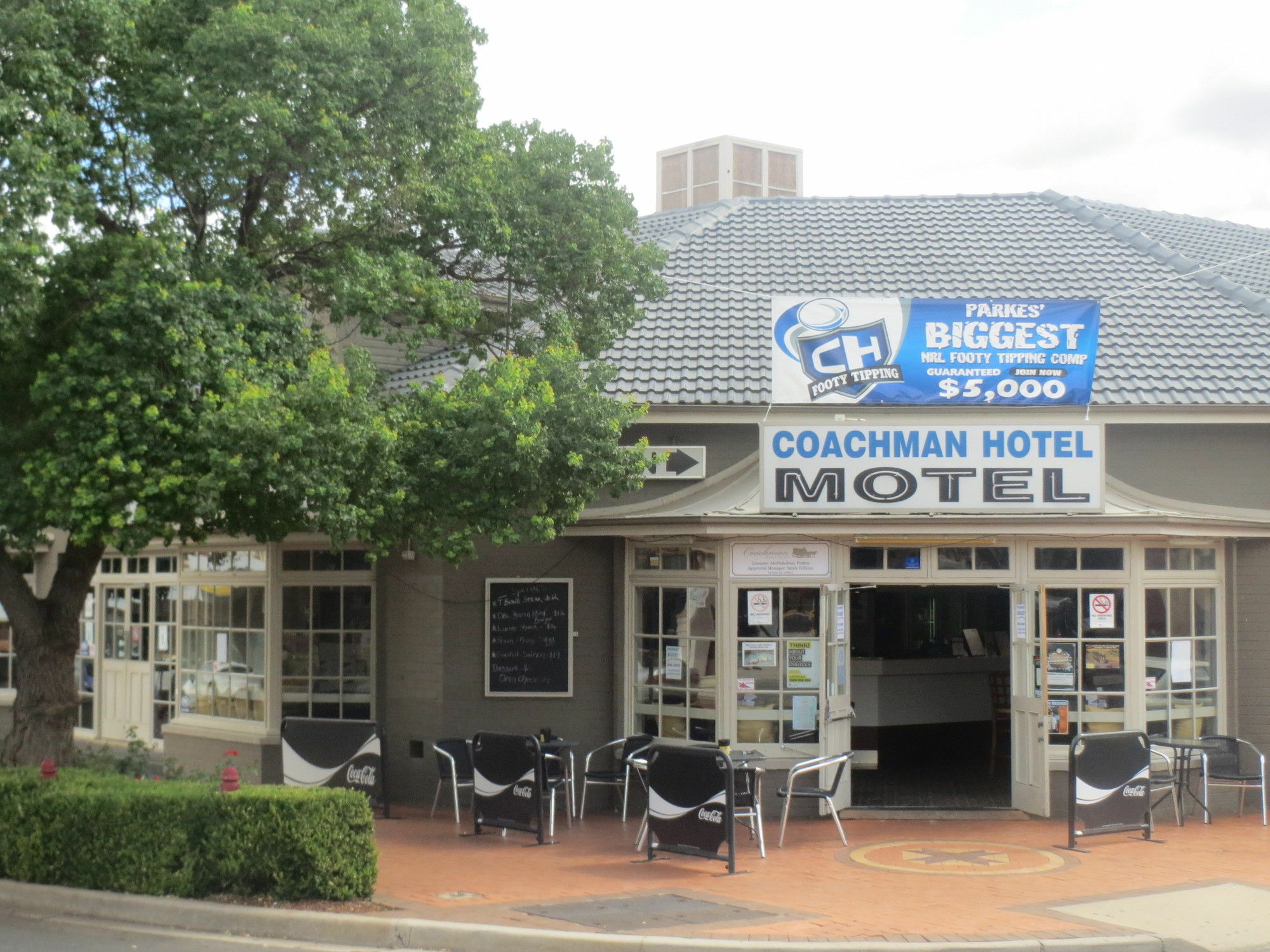 Coachman Hotel Motel パークス エクステリア 写真